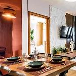 Beachfront Boutique Apartman *