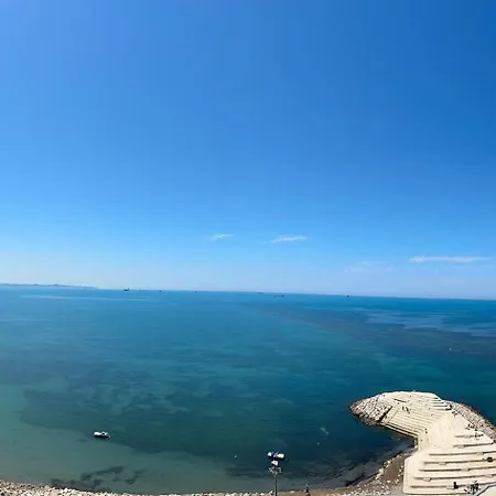 Beachfront Boutique * Durrës