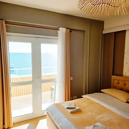 Διαμέρισμα Beachfront Boutique *