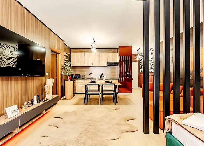 Beachfront Boutique *