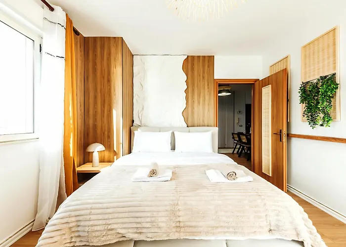 Beachfront Boutique Apartament *