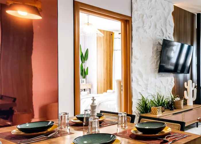 Beachfront Boutique Apartament *