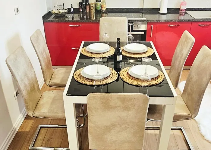 Beachfront Boutique * Durrës