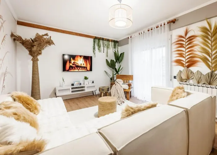 Beachfront Boutique Apartament