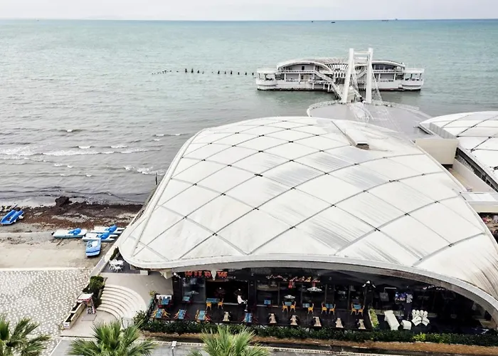 Apartament Beachfront Boutique Durrës